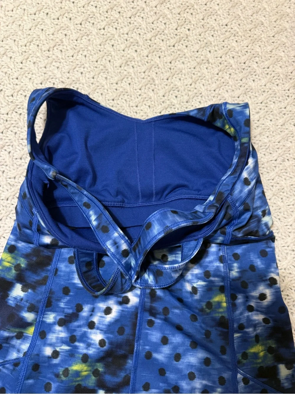 Lululemon Kanto Catch Me Tank size 4